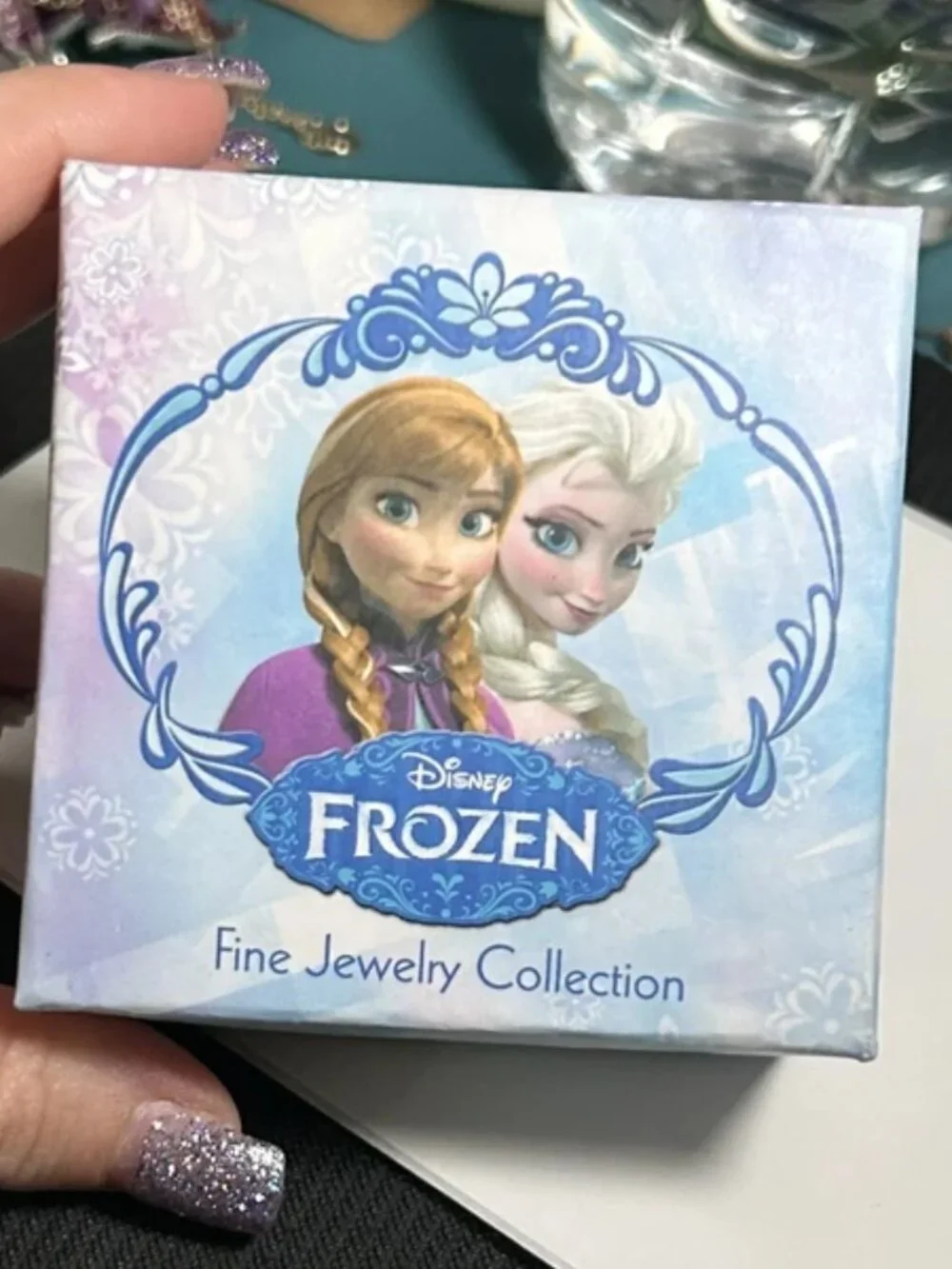 Disney Frozen Elsa Oval Pendant Necklace Fine Silver Plated NIB Kohl's $60 MSRP